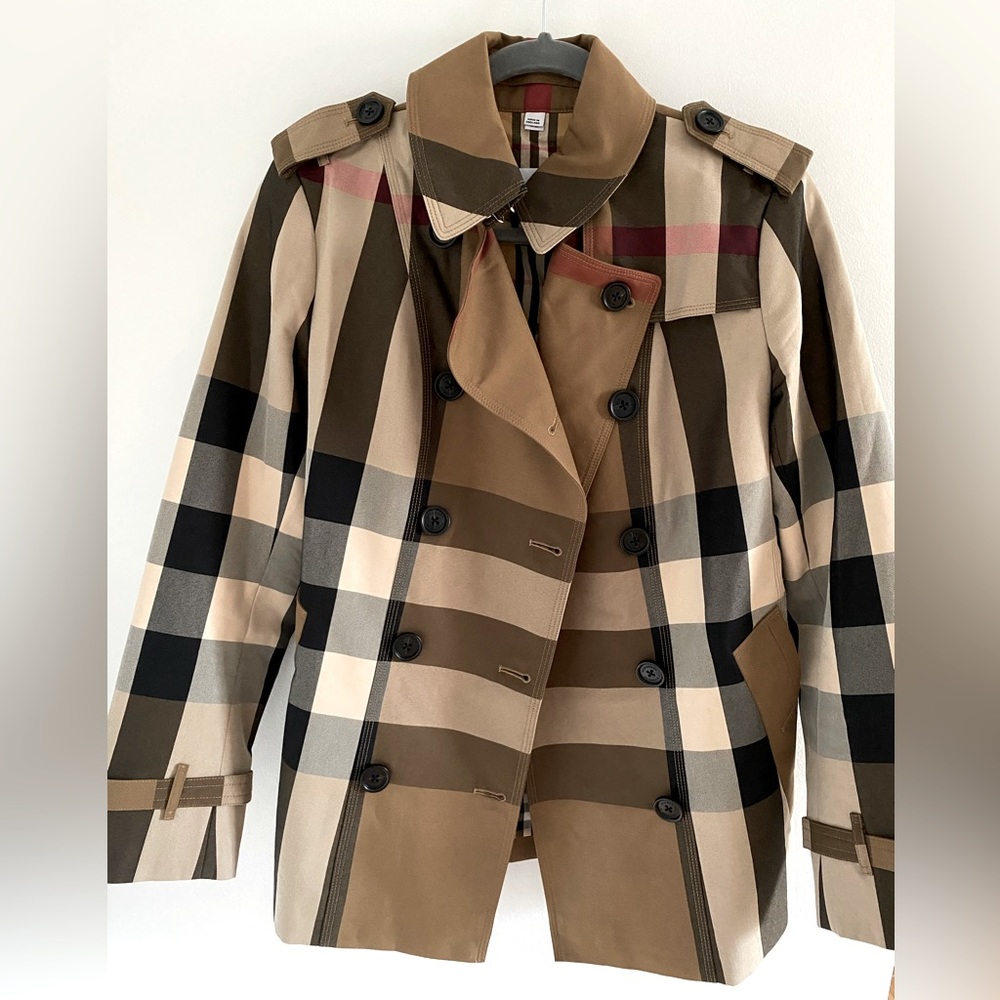 Burberry Trench